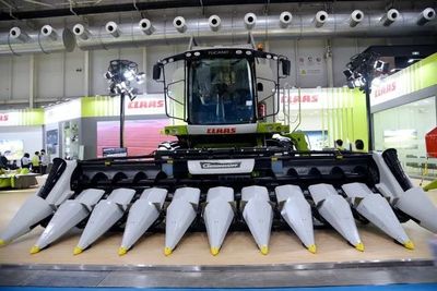 從“單缸”到“智能” 透過(guò)國(guó)際農(nóng)機(jī)展看農(nóng)業(yè)機(jī)械的升級(jí)與變革